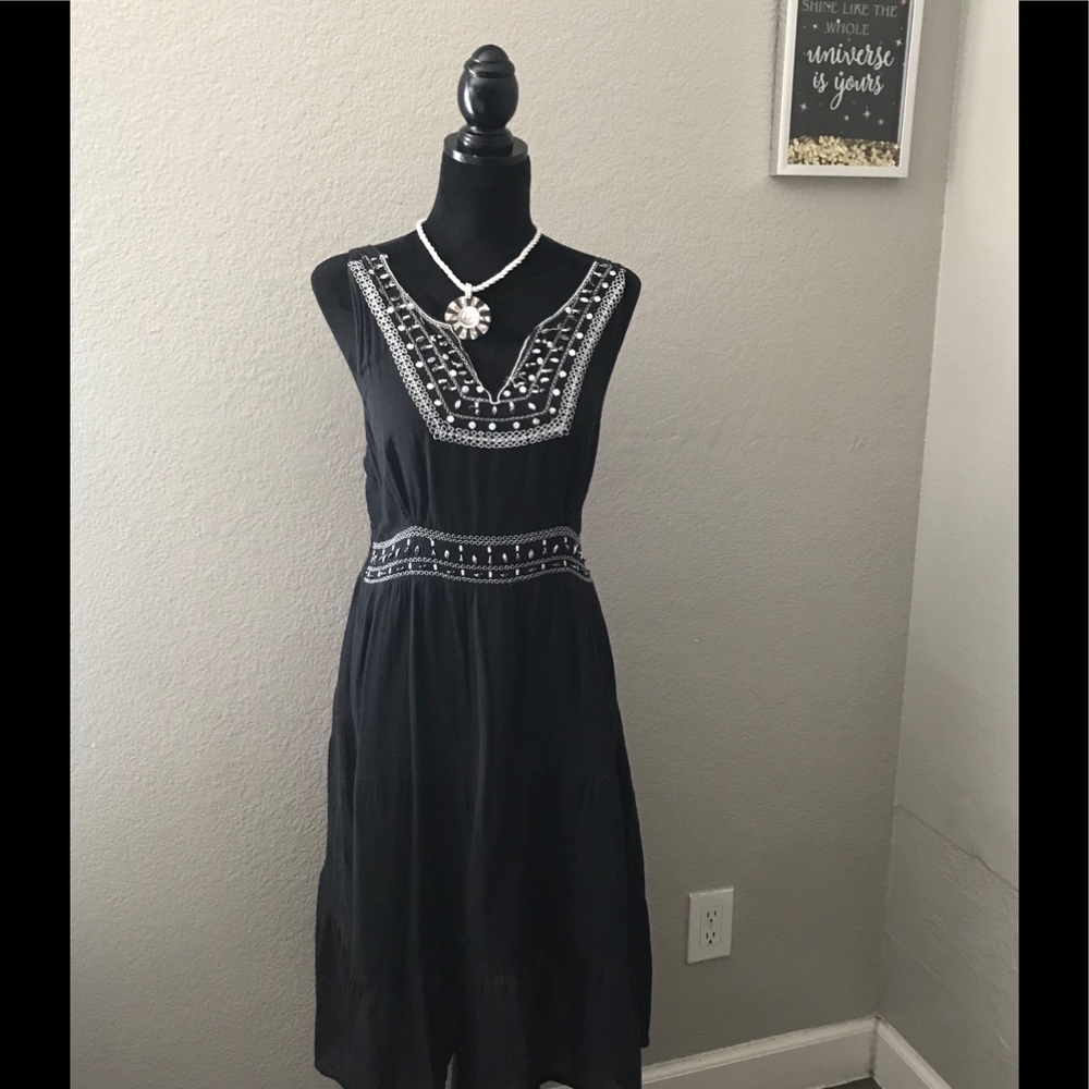 Cassee’s Women’s Dress Sleeveless V-Neck Sz Large